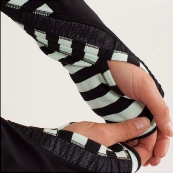 EUC Lululemon Striped Mint and Black long sleeve top - Picture 3 of 9